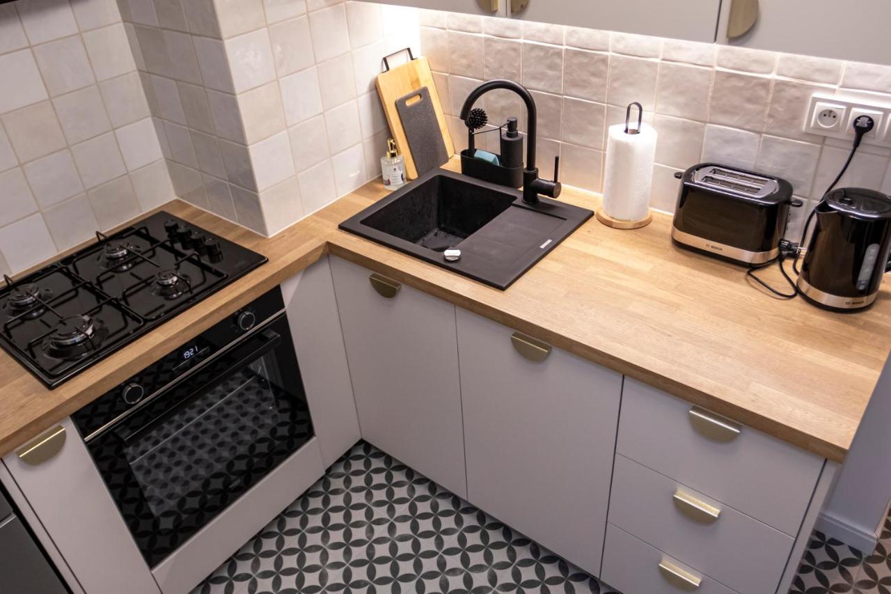 Apartament Przy Metrze Wierzbno Z Nuta Vintage Варшава Екстер'єр фото